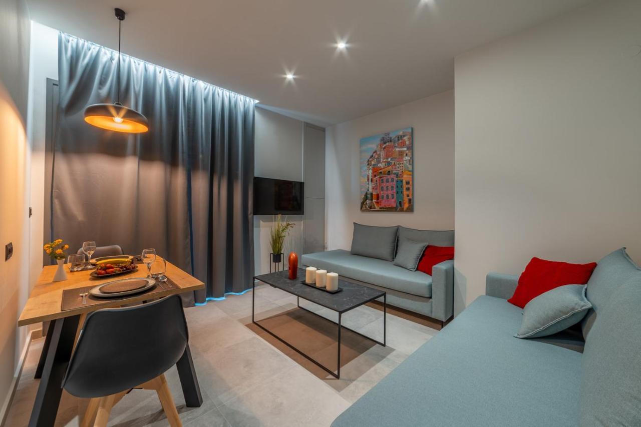 הרקליון Brand New Suites In City Center מראה חיצוני תמונה